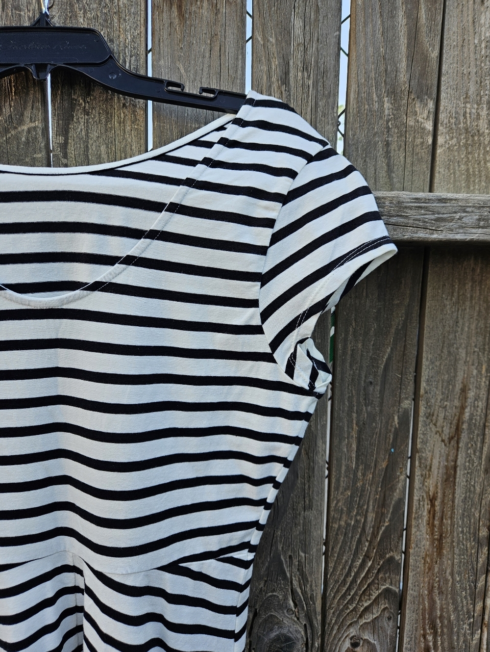 Old Navy Classic Black and White Striped Casual Dress Women's Size M - Picture 13 of 16